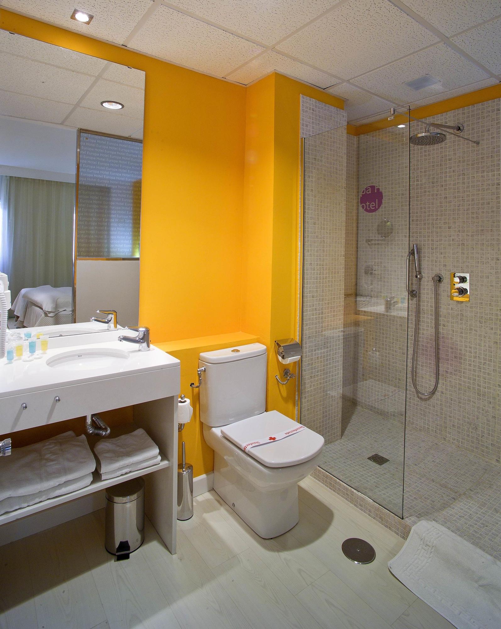 Hotel Europa Хаэн Номер фото