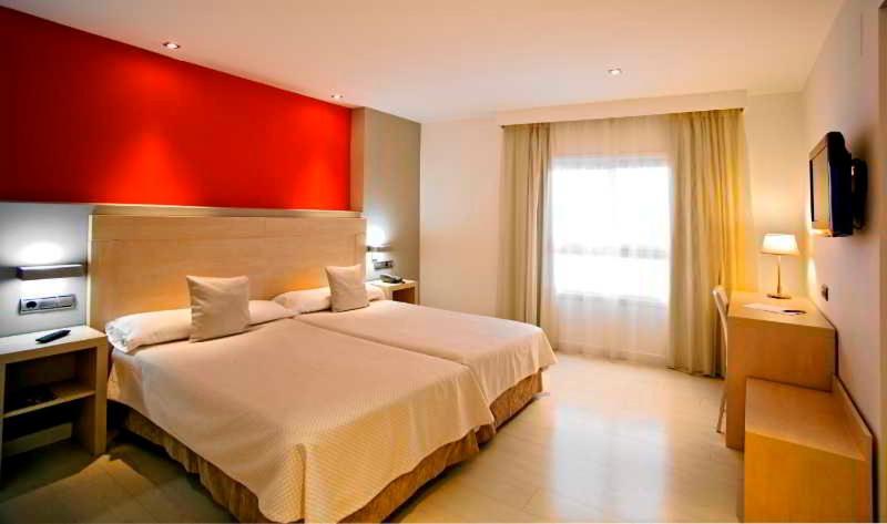 Hotel Europa Хаэн Номер фото